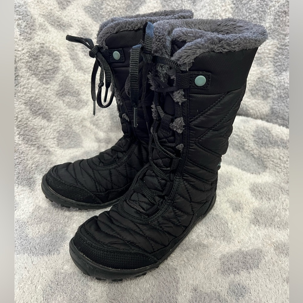 Columbia Unisex-Child Minx Mid Iii Waterproof Omni-Heat Hiking Boot